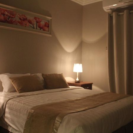 Gulf Breeze Hotel Apartments Al Khobar Esterno foto